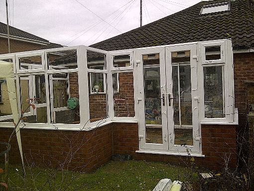 Mallard conservatory in Gee Cross with self cleaning glass roof